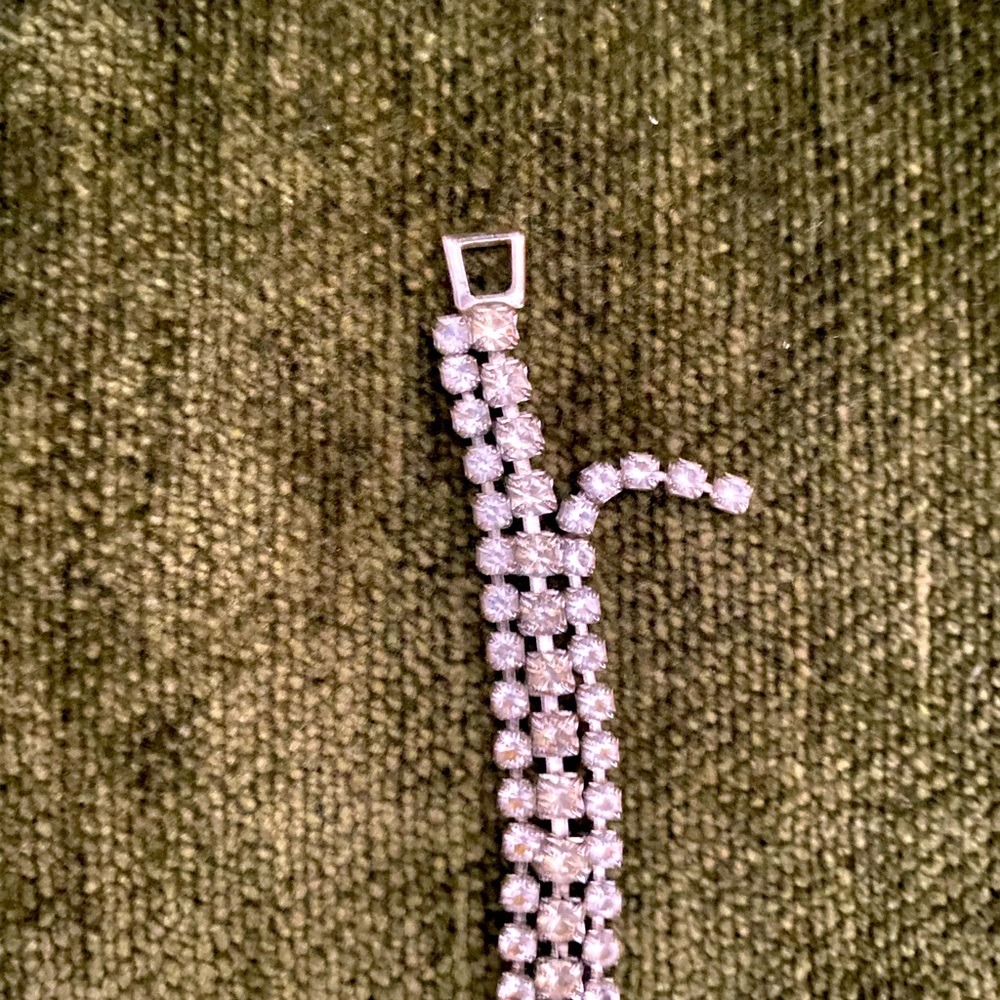 Vintage Rhinestone Bracelet - Picture 4 of 6